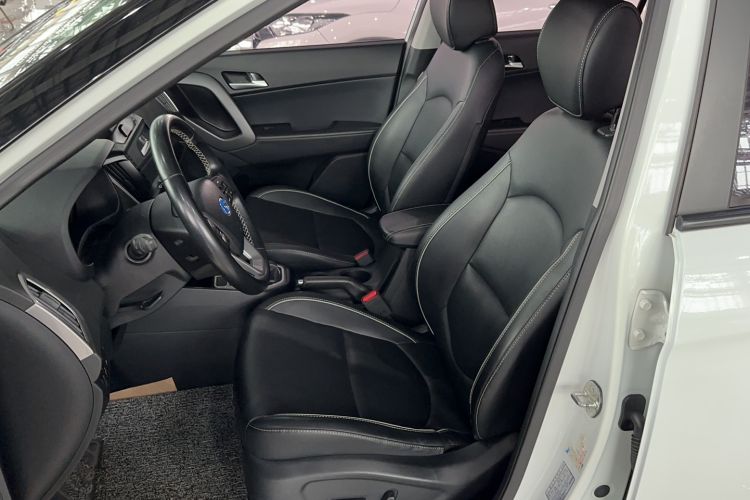 Used Hyundai ix25 2017 1.6L Automatic Smart Version Left Front Seat
