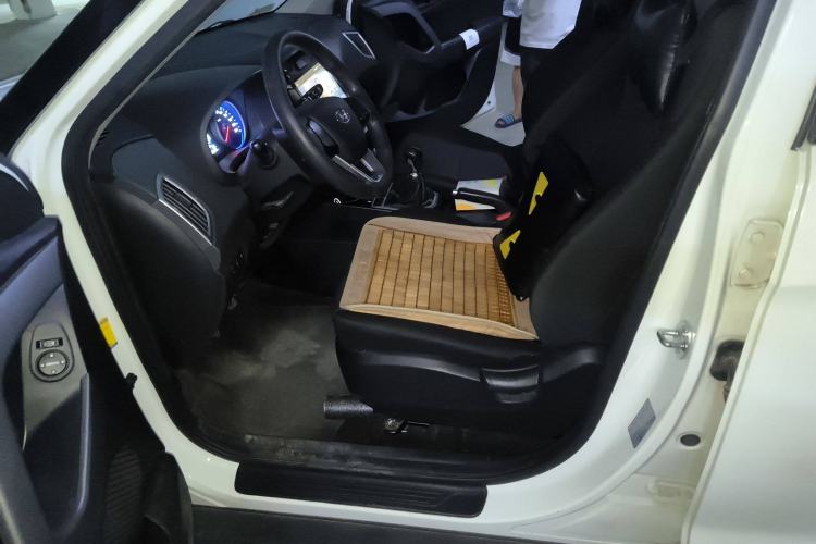 Used Hyundai ix25 2017 1.6L Manual Fashion Model Left Front Seat