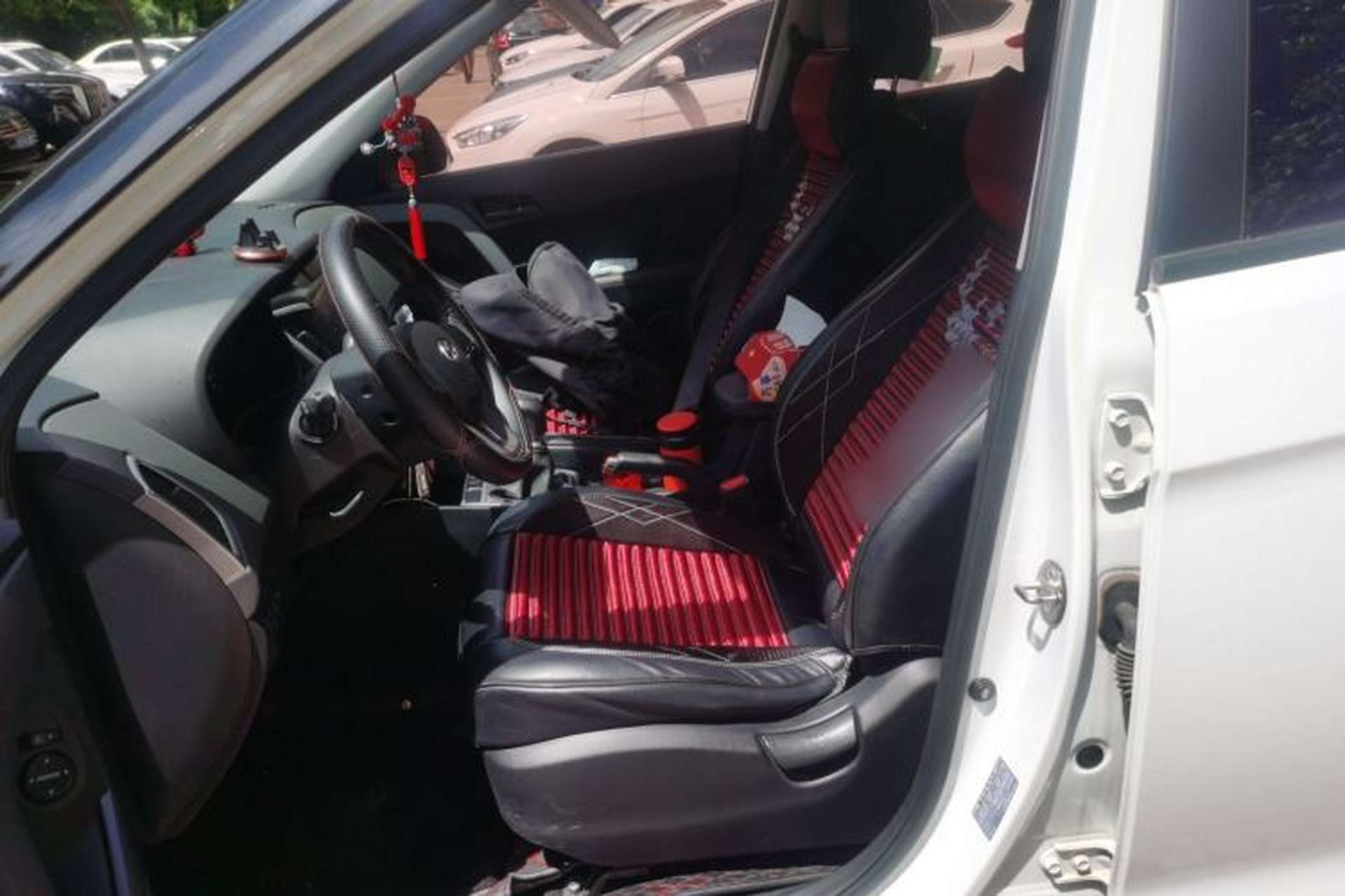 Used Hyundai ix25 2017 1.6L Manual Fashion Model Left Front Seat