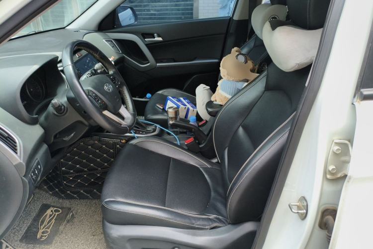 Used Hyundai ix25 2017 1.6L Automatic Smart Version Left Front Seat