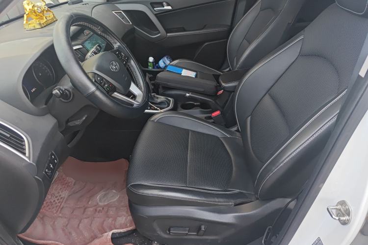 Used Hyundai ix25 2017 1.6L Automatic Smart Version Left Front Seat