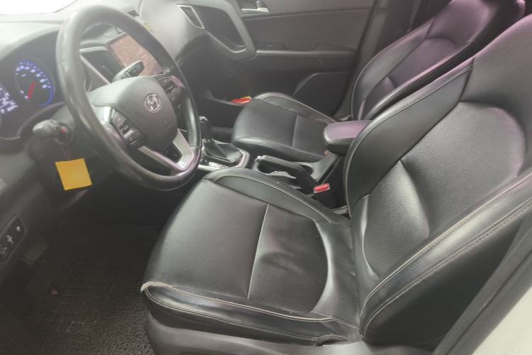 Used Hyundai ix25 2017 1.6L Automatic Smart Version Left Front Seat