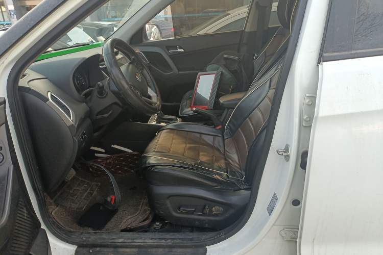 Used Hyundai ix25 2017 1.6L Automatic Smart Version Left Front Seat