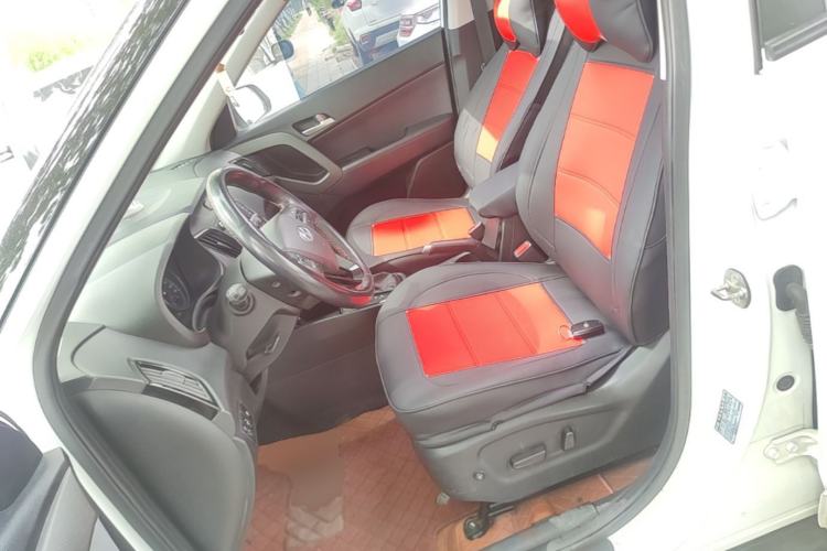 Used Hyundai ix25 2017 1.4T Automatic Smart Version Left Front Seat