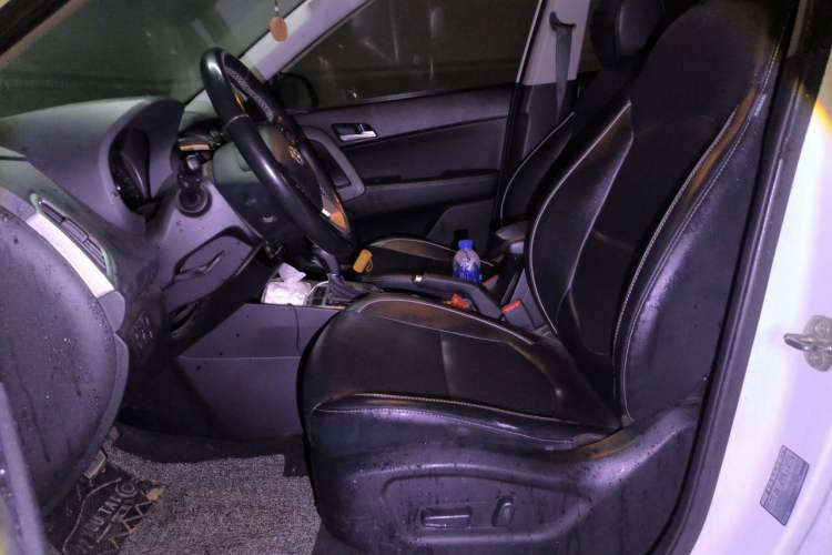 Used Hyundai ix25 2017 1.6L Automatic Smart Version Left Front Seat