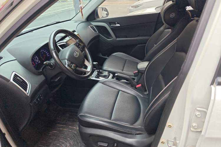 Used Hyundai ix25 2017 1.6L Automatic Smart Version Left Front Seat