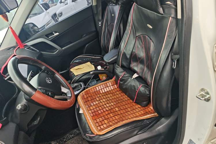 Used Hyundai ix25 2017 1.6L Automatic Smart Version Left Front Seat