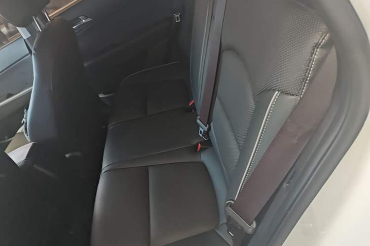 Used Hyundai ix25 2017 1.6L Automatic Smart Version Left Rear Seat