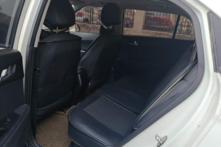 Used Hyundai ix25 2017 1.6L Automatic Smart Version Left Rear Seat