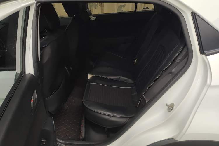Used Hyundai ix25 2017 1.6L Manual Fashion Model Left Rear Seat