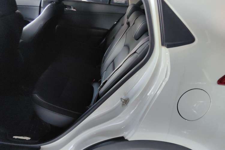 Used Hyundai ix25 2017 1.6L Automatic Smart Version Left Rear Seat