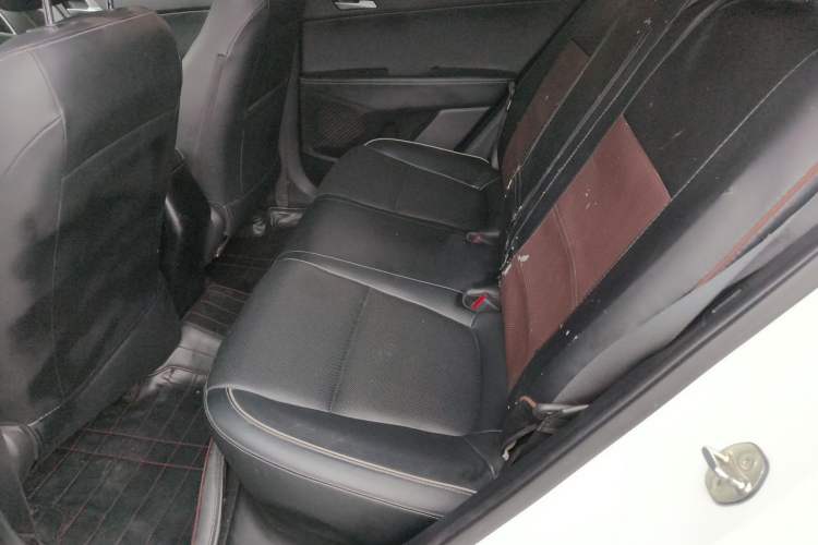 Used Hyundai ix25 2017 1.6L Automatic Smart Version Left Rear Seat