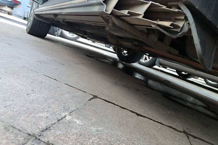 Used Hyundai ix25 2017 1.6L Automatic Smart Version Left Side Sill