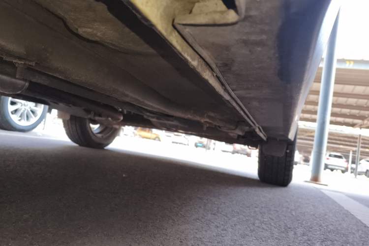 Used Hyundai ix25 2017 1.6L Automatic Smart Version Left Side Sill