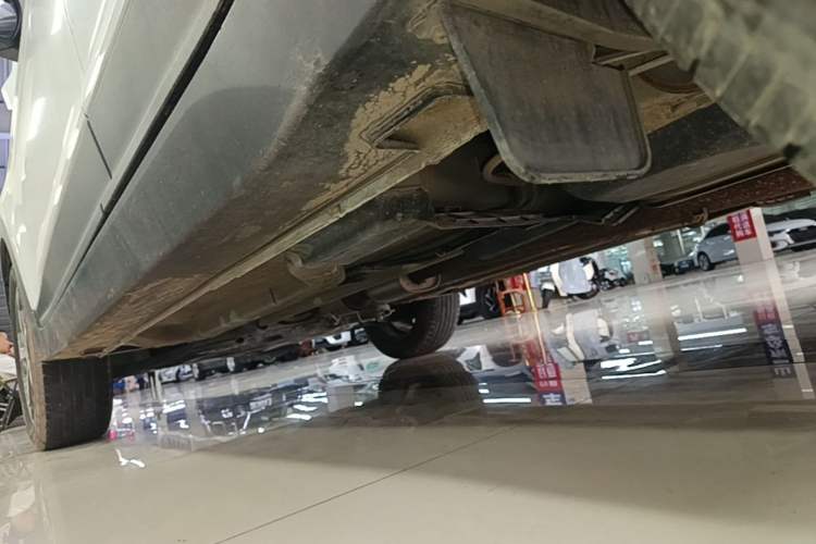 Used Hyundai ix25 2017 1.6L Automatic Smart Version Left Side Sill