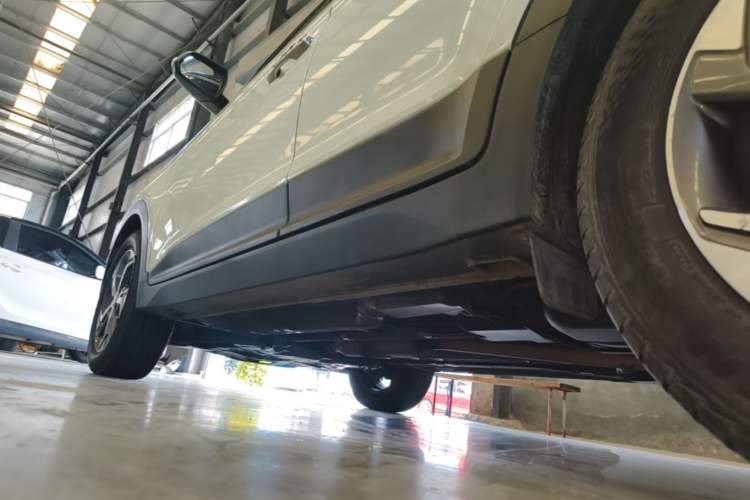 Used Hyundai ix25 2017 1.6L Automatic Smart Version Left Side Sill