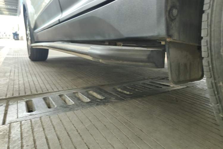 Used Hyundai ix25 2017 1.4T Automatic Smart Version Left Side Sill