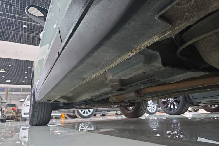 Used Hyundai ix25 2017 1.6L Automatic Smart Version Left Side Sill