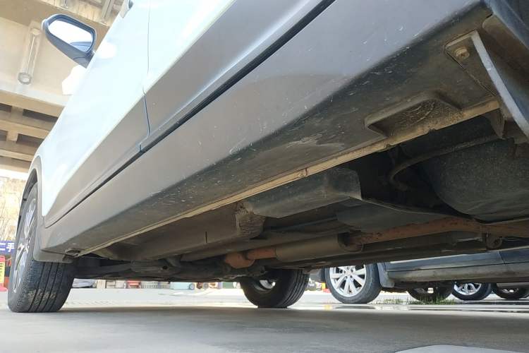 Used Hyundai ix25 2017 1.4T Automatic Smart Version Left Side Sill