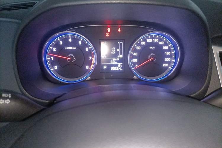 Used Hyundai ix25 2017 1.6L Automatic Smart Version Odometer Close Up