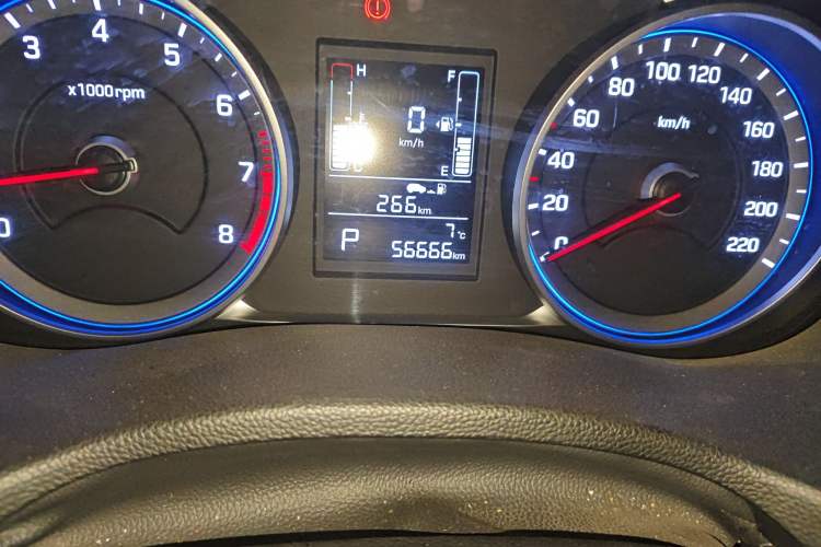 Used Hyundai ix25 2017 1.6L Automatic Smart Version Odometer Close Up