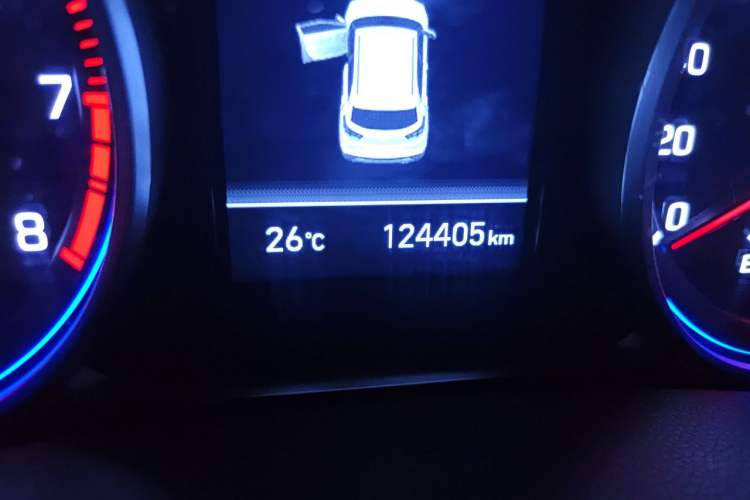 Used Hyundai ix25 2017 1.4T Automatic Smart Version Odometer Close Up