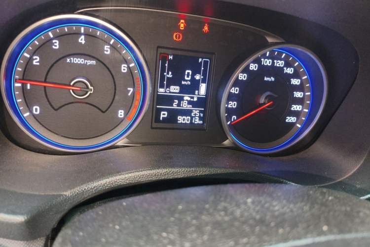 Used Hyundai ix25 2017 1.6L Automatic Smart Version Odometer Close Up