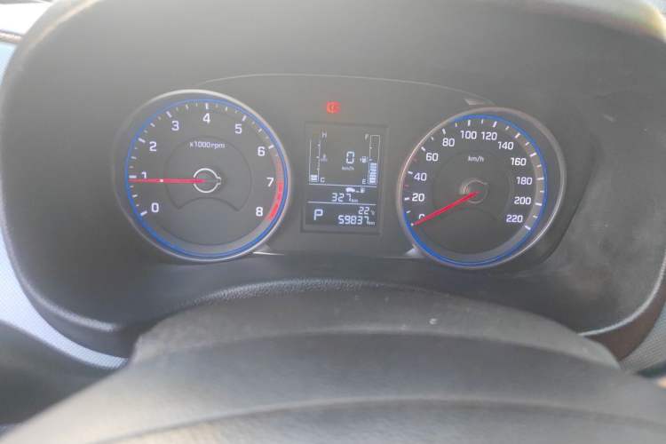 Used Hyundai ix25 2017 1.6L Automatic Smart Version Odometer Close Up