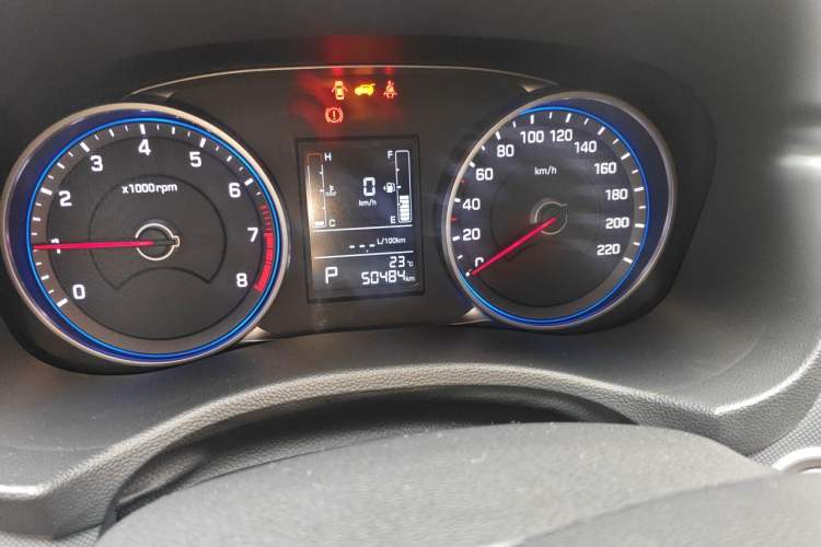 Used Hyundai ix25 2017 1.6L Automatic Smart Version Odometer Close Up