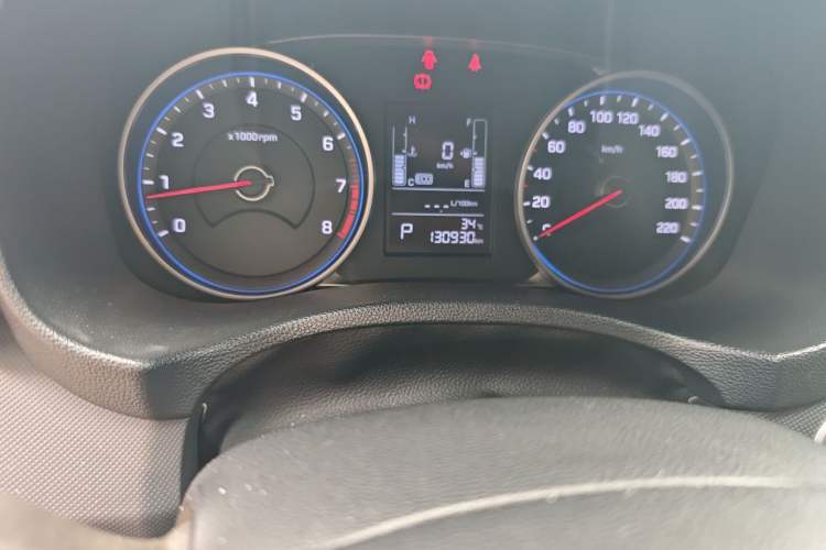 Used Hyundai ix25 2017 1.6L Automatic Smart Version Odometer Close Up