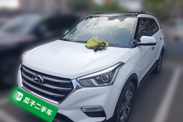 Used Hyundai ix25 2017 1.6L Automatic Smart Version Guazi used car, China used car export, Used car for sale, Used cars, Cheapest cars for sale