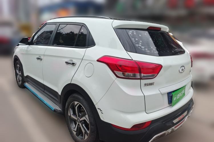 Used Hyundai ix25 2017 1.6L Automatic Smart Version Rear Left 45 Deg