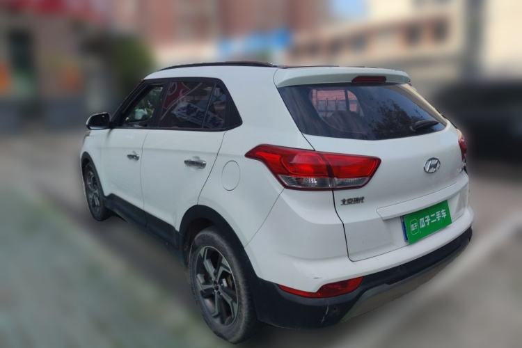 Used Hyundai ix25 2017 1.6L Automatic Smart Version Rear Left 45 Deg