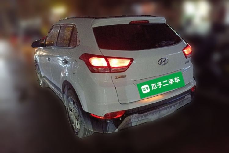 Used Hyundai ix25 2017 1.6L Automatic Smart Version Rear Left 45 Deg