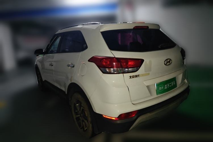 Used Hyundai ix25 2017 1.6L Automatic Smart Version Rear Left 45 Deg