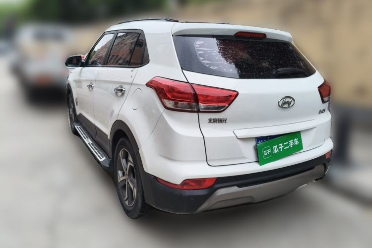 Used Hyundai ix25 2017 1.6L Automatic Smart Version Rear Left 45 Deg
