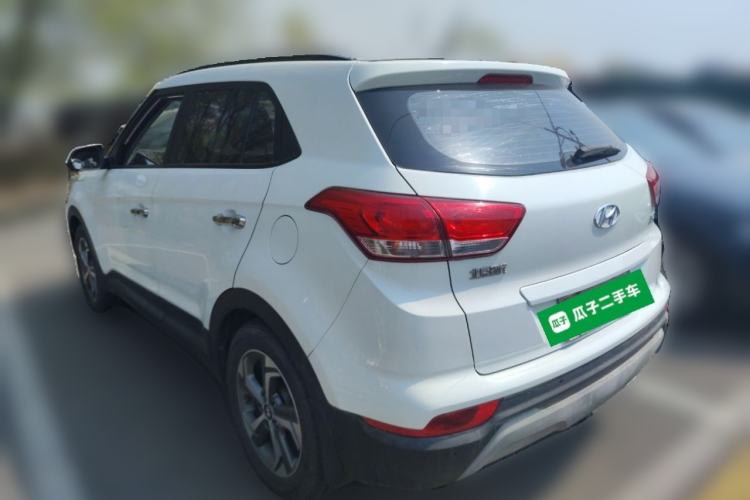 Used Hyundai ix25 2017 1.6L Automatic Smart Version Rear Left 45 Deg