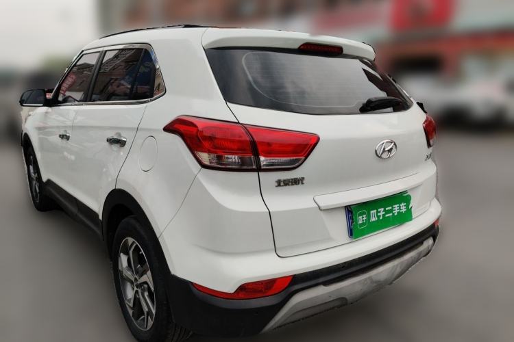 Used Hyundai ix25 2017 1.6L Automatic Smart Version Rear Left 45 Deg