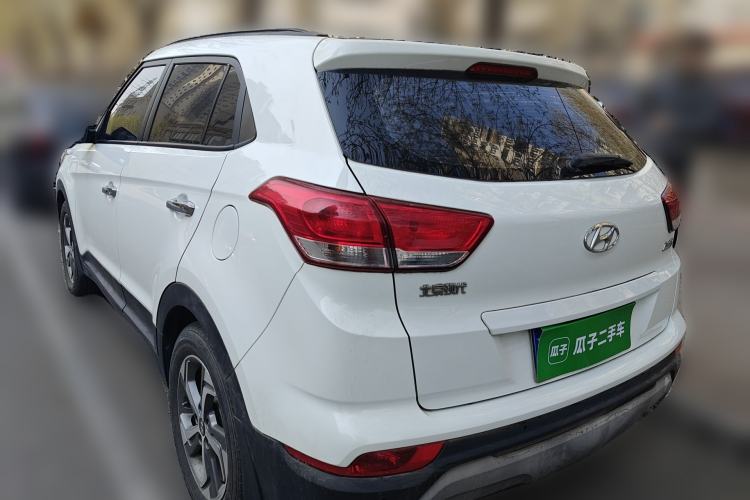 Used Hyundai ix25 2017 1.6L Automatic Smart Version Rear Left 45 Deg