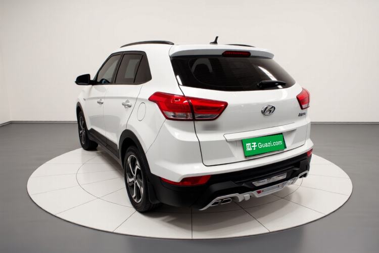 Used Hyundai ix25 2017 1.6L Automatic Smart Version Rear Left 45 Deg