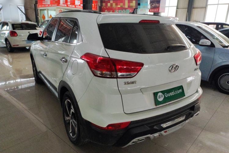 Used Hyundai ix25 2017 1.6L Automatic Smart Version Rear Left 45 Deg
