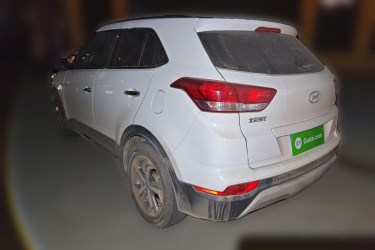 Used Hyundai ix25 2017 1.6L Automatic Smart Version Rear Left 45 Deg