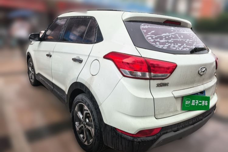 Used Hyundai ix25 2017 1.6L Automatic Smart Version Rear Left 45 Deg