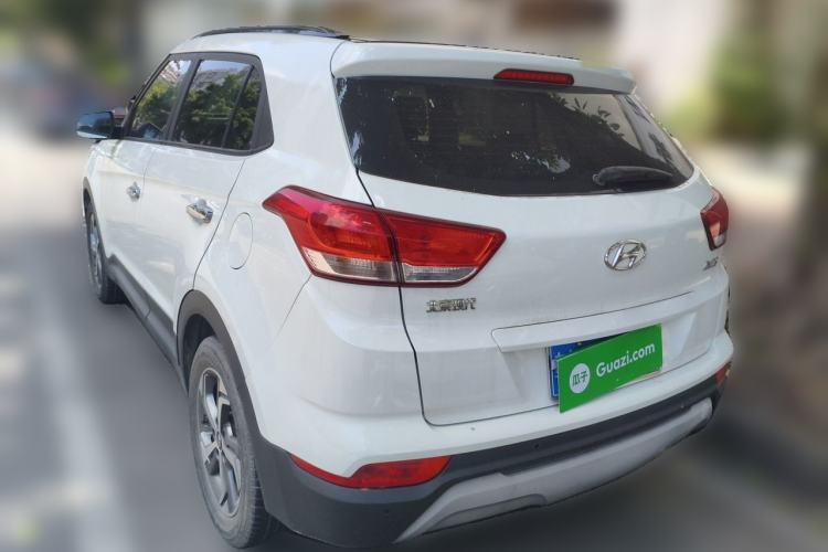 Used Hyundai ix25 2017 1.6L Automatic Smart Version Rear Left 45 Deg