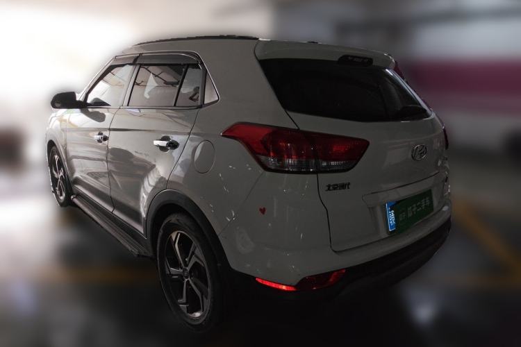 Used Hyundai ix25 2017 1.6L Automatic Smart Version Rear Left 45 Deg