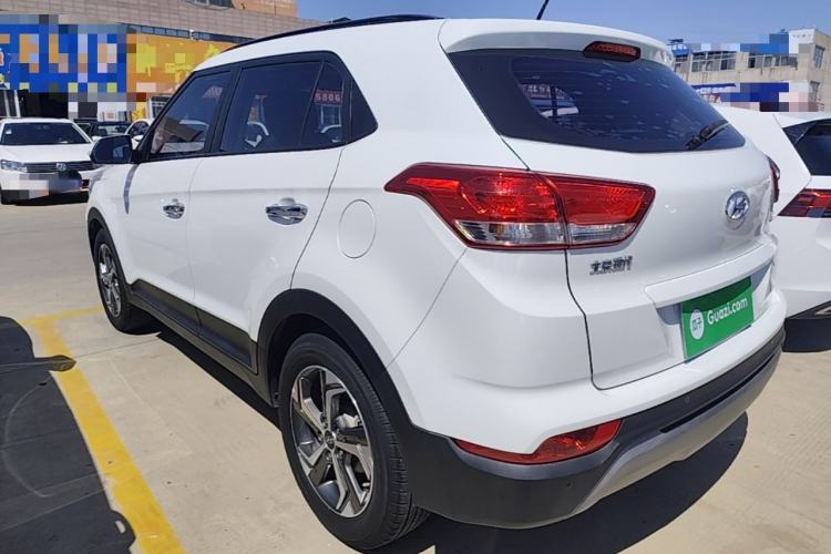 Used Hyundai ix25 2017 1.6L Automatic Smart Version Rear Left 45 Deg