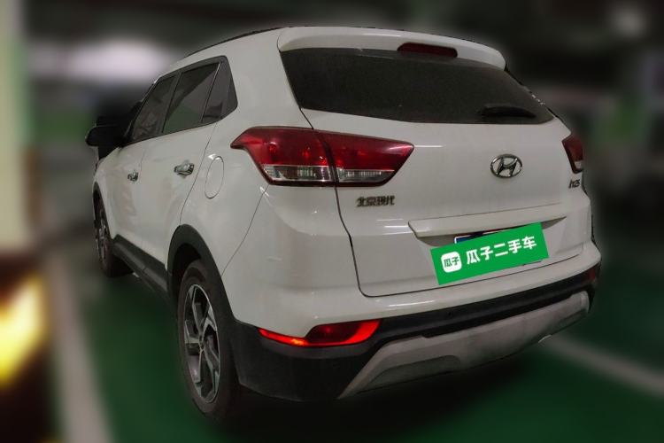 Used Hyundai ix25 2017 1.6L Automatic Smart Version Rear Left 45 Deg