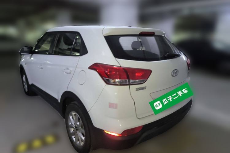 Used Hyundai ix25 2017 1.6L Manual Fashion Model Rear Left 45 Deg