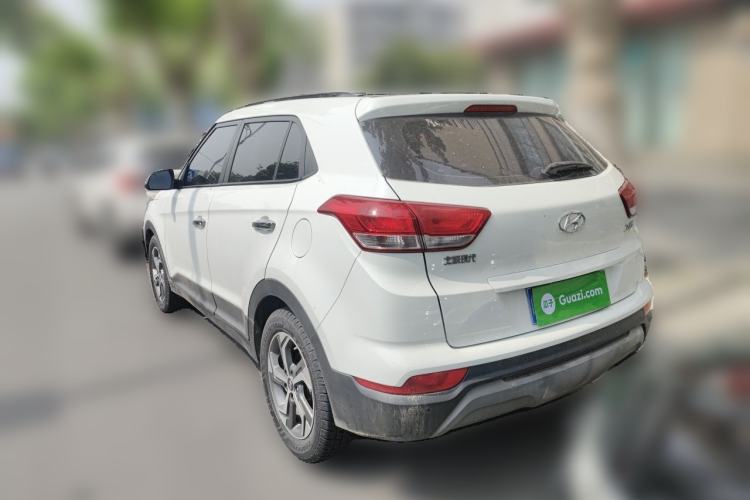 Used Hyundai ix25 2017 1.6L Automatic Smart Version Rear Left 45 Deg