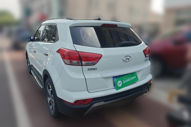 Used Hyundai ix25 2017 1.6L Automatic Smart Version Rear Left 45 Deg